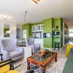 2 Bed Apartment - Breathtaking Views - 20Th Floor