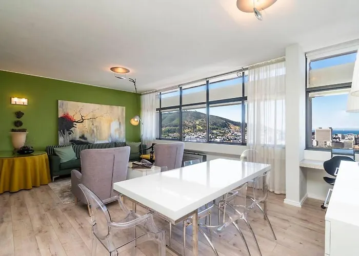 2 Bed Apartment - Breathtaking Views - 20Th Floor
